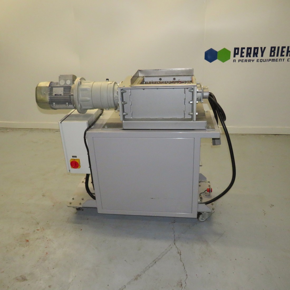 R6BK795 BLIK rotary shear mill